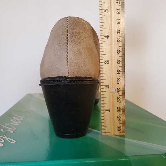 FREE SHIPPING 💕 Easy Street Comfort Booties Size 7WW - Picture 8 of 10